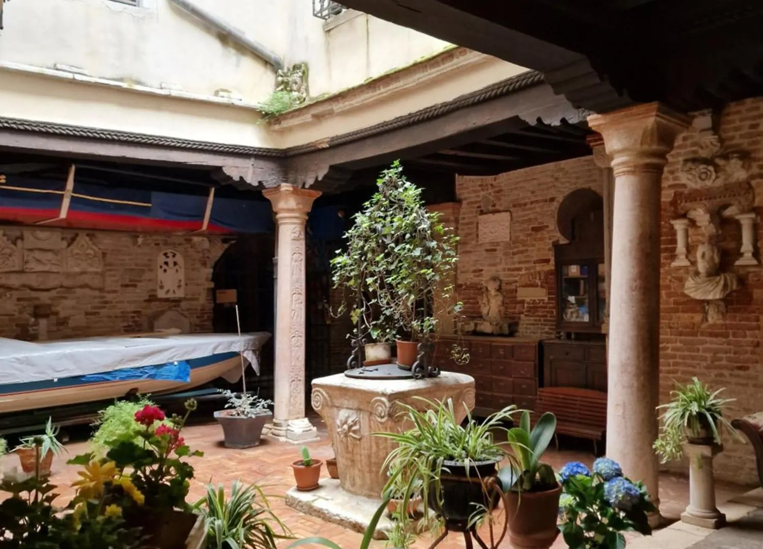Apartment Ca Barbaro With Altana-Appartamenti Storici- Venice