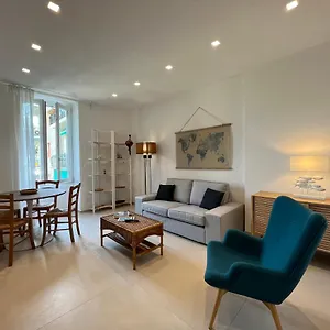 https://aria-di-mare-levanto.hotelitalianriviera.com