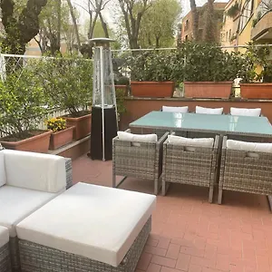 https://green-hill-luxury-apartment.it-romehotels.com