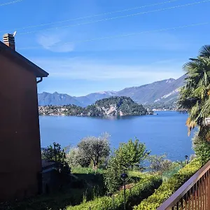 Pinus , Varenna Włochy